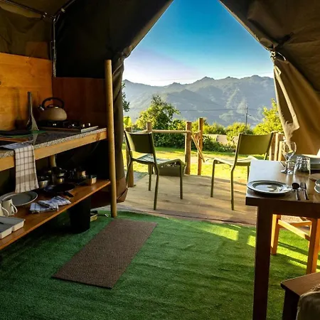Scenic Safari Glamping With Cavado River Views Near Braga In Ventosa, Portugal Ventosa (Braga)